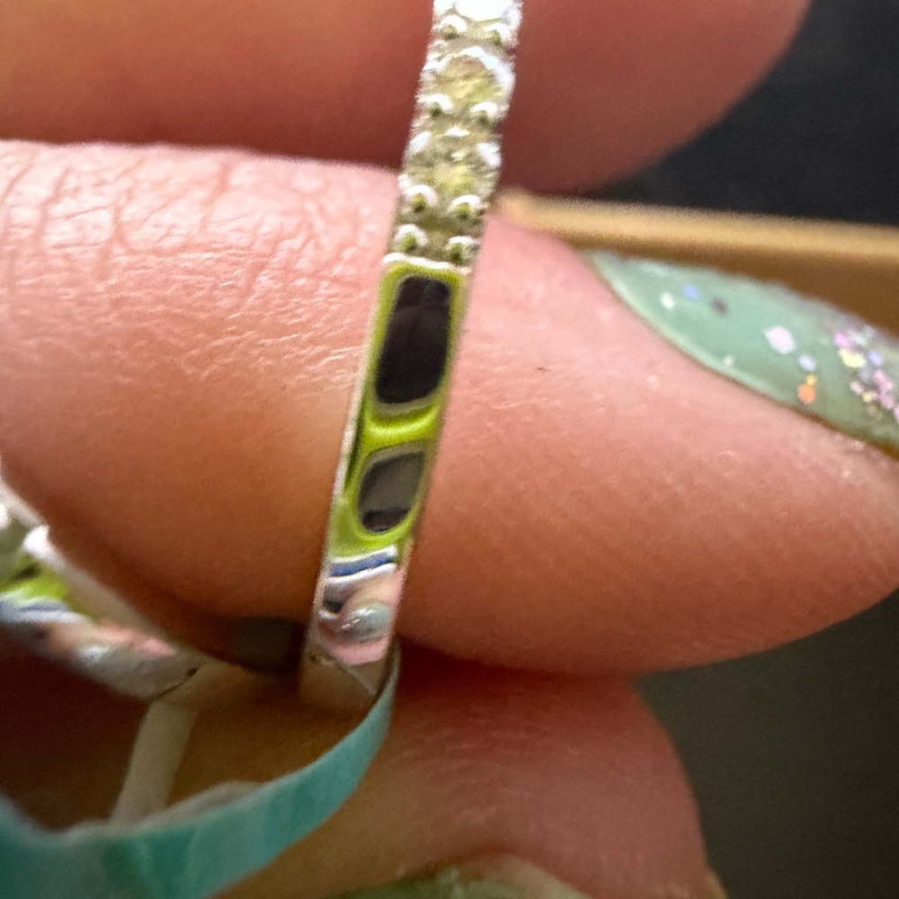 Sterling Silver Moissanite Princess Cut Engagement Ring - Size 8 - Silver - Picture 5 of 9